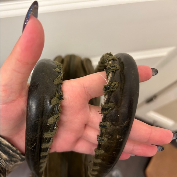 Balenciaga Shoulder Bag - Picture 5 of 16